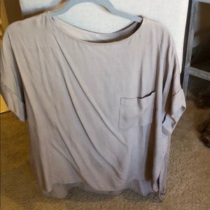 Short sleeve top with pockets